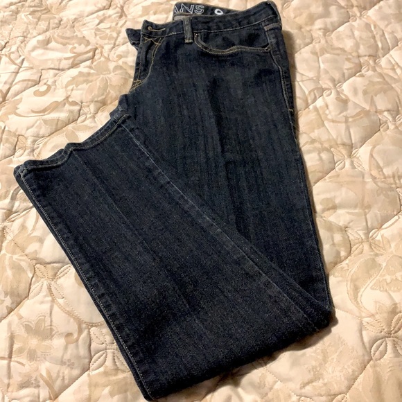EUC stretchy skinny jeans - Picture 1 of 3